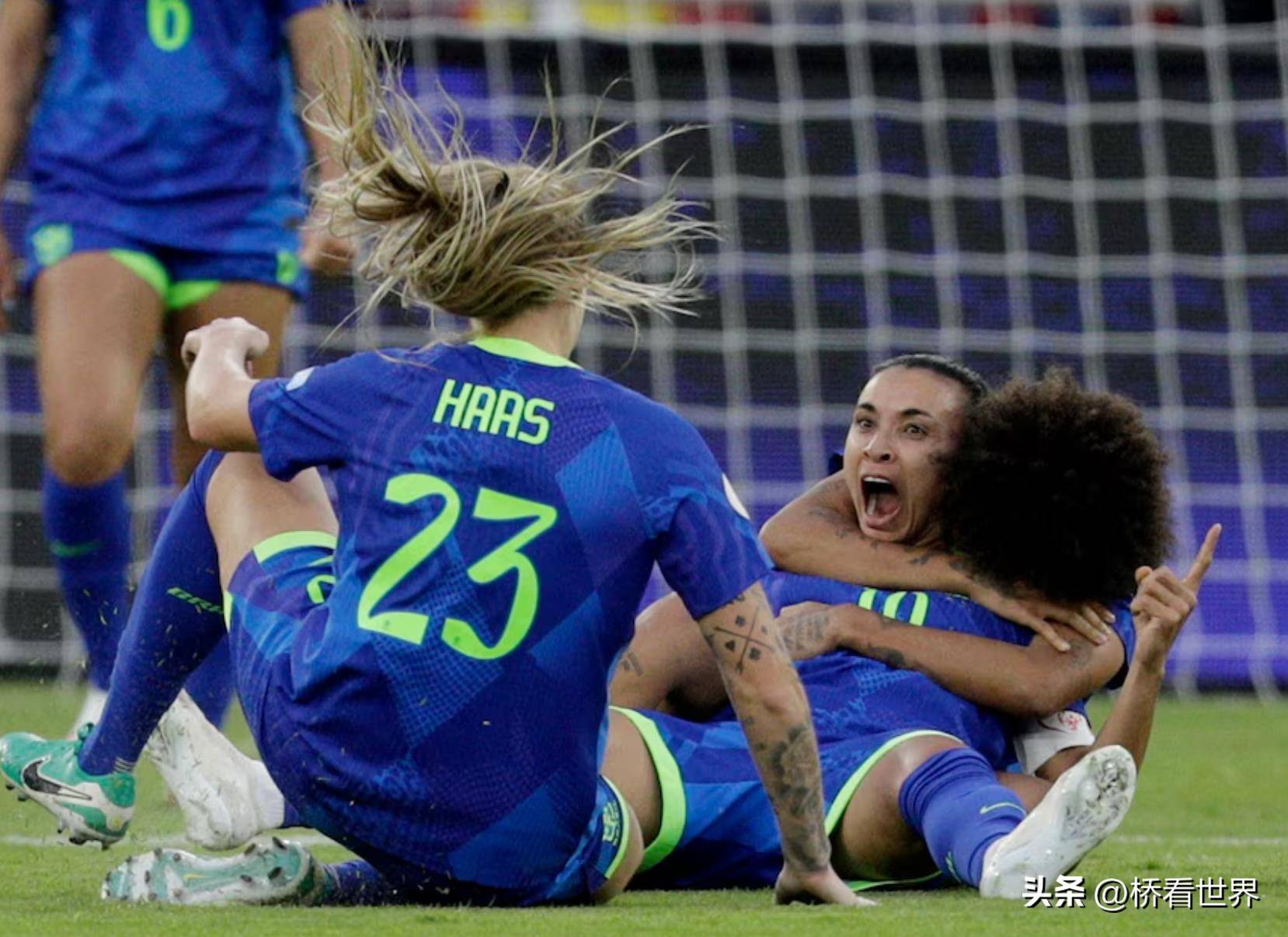 爱游戏官方登录入口-包含巴西女足遭遇连败，困境深重的词条